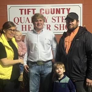 Meet your Posher, Mitchell